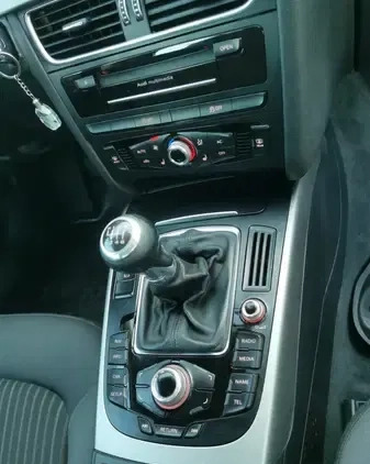 Audi A4 cena 47897 przebieg: 270000, rok produkcji 2013 z Małogoszcz małe 379